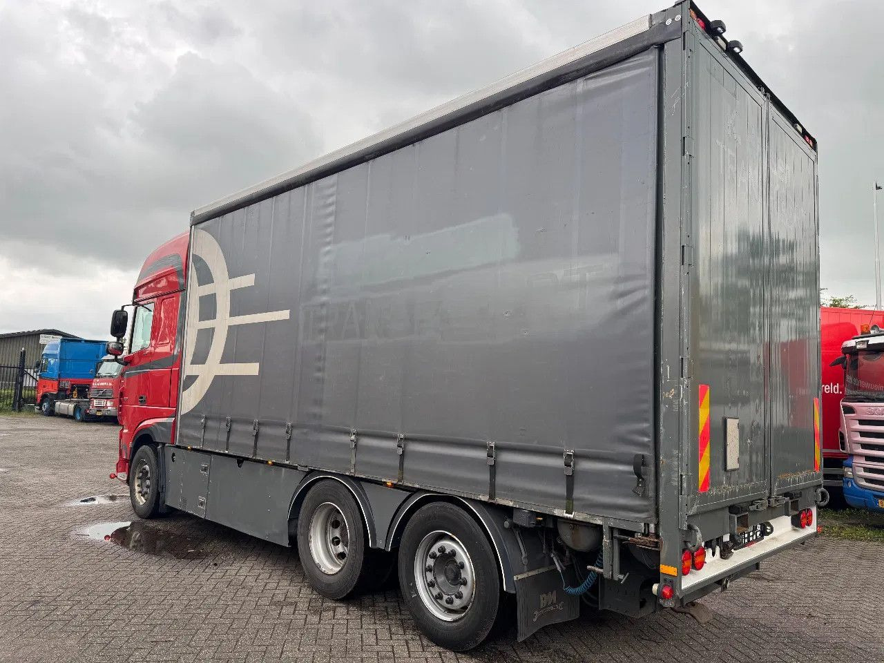DAF XF 480 6X2 EURO 6 2018AUTOMATIC DAF XF 480 6X2 EURO 6 2018 AUTOMATIC - Plane LKW: das Bild 5 DAF XF 480 6X2 EURO 6 2018AUTOMATIC DAF XF 480 6X2 EURO 6 2018 AUTOMATIC - Plane LKW: das Bild 5