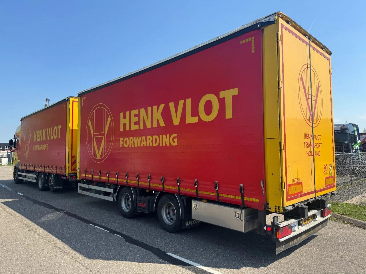 DAF XF 480 6X2 JUMBO + WECON HANGER SLIDING ROOF + T - Plane LKW: das Bild 3 DAF XF 480 6X2 JUMBO + WECON HANGER SLIDING ROOF + T - Plane LKW: das Bild 3