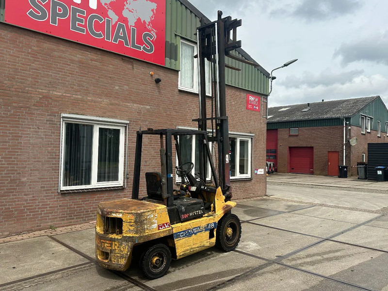Hyster H3 OOXL 3 TON - Gabelstapler: das Bild 4 Hyster H3 OOXL 3 TON - Gabelstapler: das Bild 4