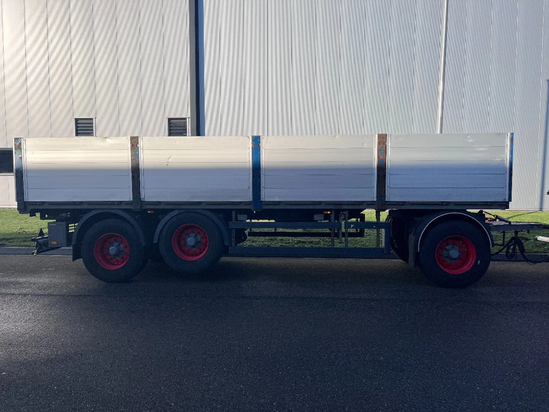 KEL-BERG 3 AXLE - OPEN BOX 7,55 METER + LIFTING AXLE - Pritschenanhänger/ Plattformanhänger: das Bild 2 KEL-BERG 3 AXLE - OPEN BOX 7,55 METER + LIFTING AXLE - Pritschenanhänger/ Plattformanhänger: das Bild 2