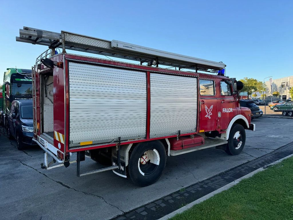 MAN 13 4X2 FIRE TRUCK - Feuerwehrfahrzeug: das Bild 4 MAN 13 4X2 FIRE TRUCK - Feuerwehrfahrzeug: das Bild 4