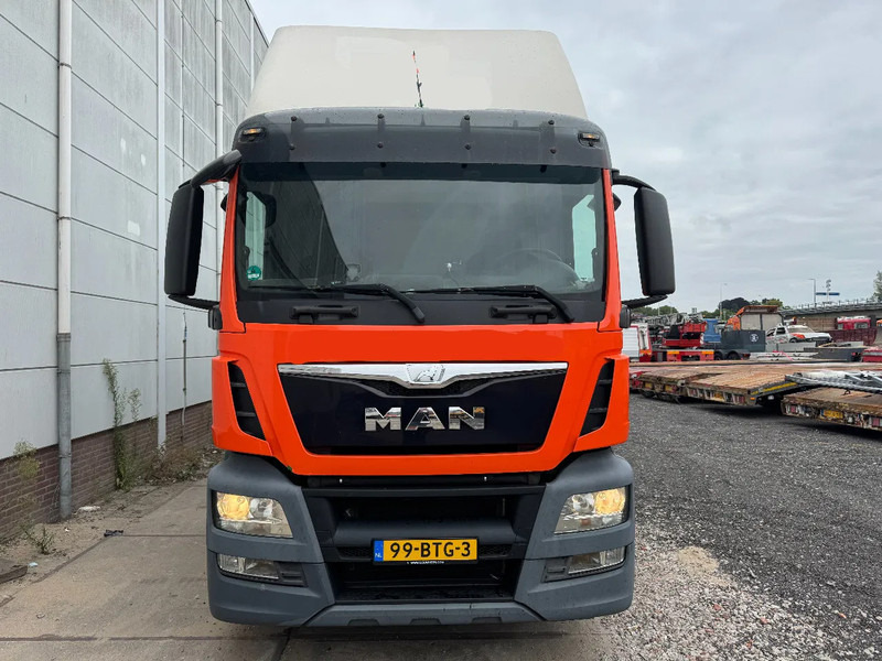 MAN TGS 26.440 6X2 EURO 6 THEMO KING 1000R TÜV TILL 08-2026 - Kühlkoffer LKW: das Bild 2 MAN TGS 26.440 6X2 EURO 6 THEMO KING 1000R TÜV TILL 08-2026 - Kühlkoffer LKW: das Bild 2