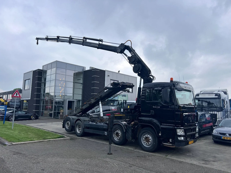 MAN TGS 35.440 8X2-4 + HIAB 220C-5 REMOTE + CABLE LIFT AUTOMATIC - Seil Abrollkipper, Autokran: das Bild 4 MAN TGS 35.440 8X2-4 + HIAB 220C-5 REMOTE + CABLE LIFT AUTOMATIC - Seil Abrollkipper, Autokran: das Bild 4
