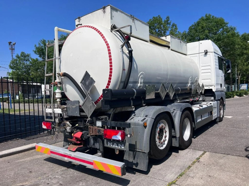 MAN TGX 26.560 6X2 EURO 6 - 11.500L VACUUM CLEANER - 2 COMPARTIMENTEN + INTARDER - Saug-/ Spülfahrzeug: das Bild 5 MAN TGX 26.560 6X2 EURO 6 - 11.500L VACUUM CLEANER - 2 COMPARTIMENTEN + INTARDER - Saug-/ Spülfahrzeug: das Bild 5