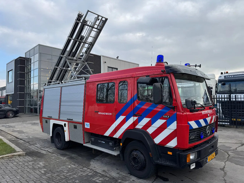 Mercedes-Benz 1117 - FULL EQUIPMENT INCLUDED FIRE TRUCK + LADDERLIFT + TÜV 12-2025 - Feuerwehrfahrzeug: das Bild 2 Mercedes-Benz 1117 - FULL EQUIPMENT INCLUDED FIRE TRUCK + LADDERLIFT + TÜV 12-2025 - Feuerwehrfahrzeug: das Bild 2