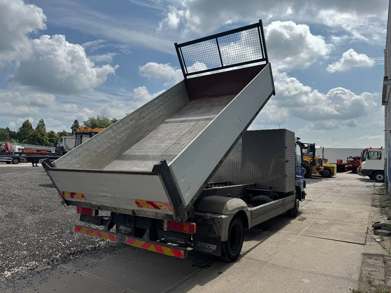 Mercedes-Benz Atego 815 4X2 3 WAY KIPPER FULL STEEL MANUAL GEAR - Kipper: das Bild 3 Mercedes-Benz Atego 815 4X2 3 WAY KIPPER FULL STEEL MANUAL GEAR - Kipper: das Bild 3