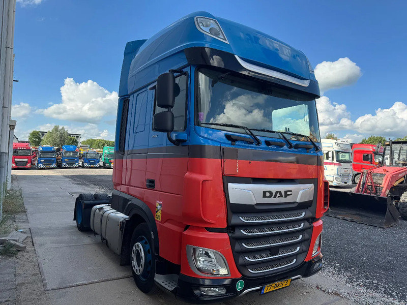 DAF XF 450 4X2 EURO 6 MEGA - Sattelzugmaschine: das Bild 3 DAF XF 450 4X2 EURO 6 MEGA - Sattelzugmaschine: das Bild 3