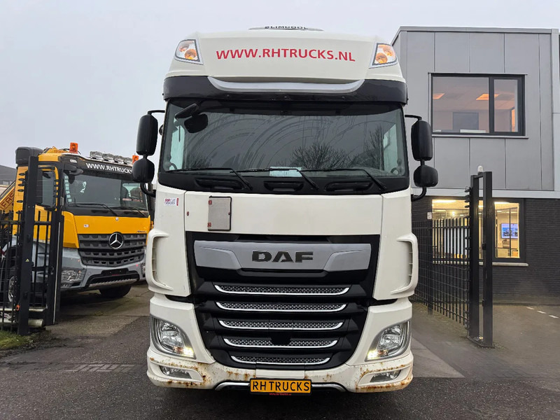 DAF XF 450 6X2 - EURO 6 + LIFT/STEERING AXLE - Sattelzugmaschine: das Bild 2 DAF XF 450 6X2 - EURO 6 + LIFT/STEERING AXLE - Sattelzugmaschine: das Bild 2