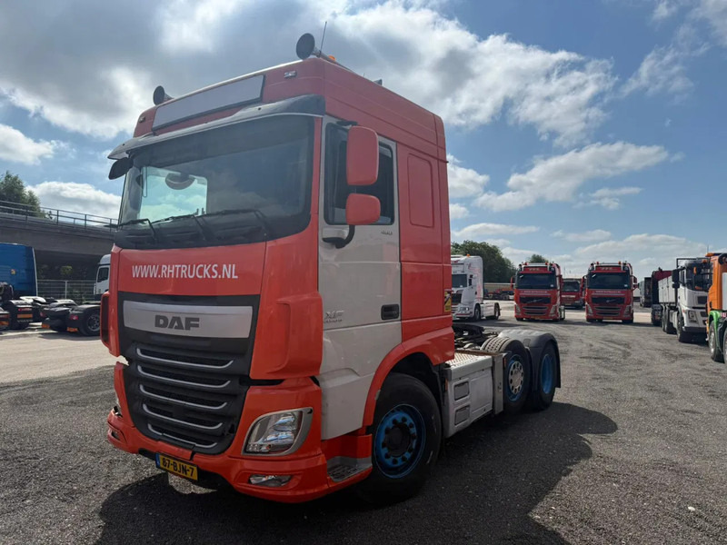 DAF XF 460 6X2 EURO 6 LIFTING AND STEERING AXLE - Sattelzugmaschine: das Bild 2 DAF XF 460 6X2 EURO 6 LIFTING AND STEERING AXLE - Sattelzugmaschine: das Bild 2
