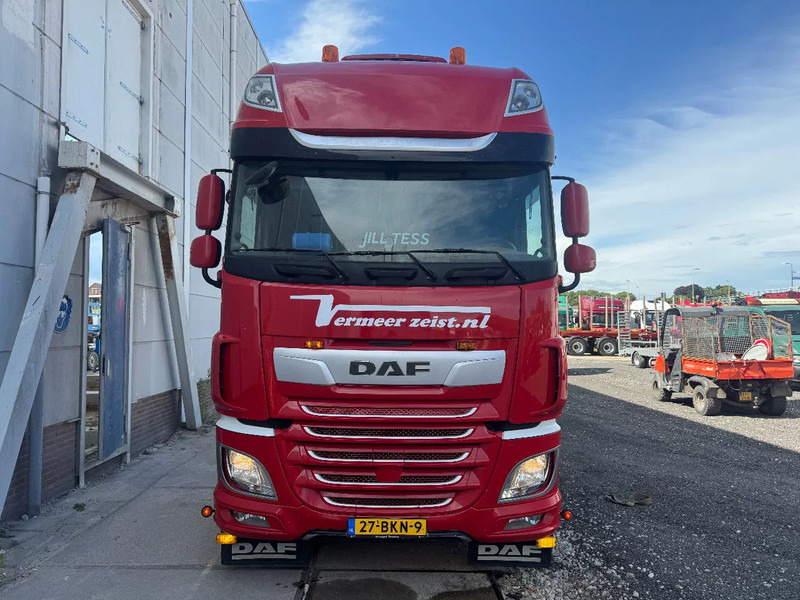 DAF XF 480 6X2 EURO 6 SKIRTS AIRCO AUTOMATIC - Sattelzugmaschine: das Bild 2 DAF XF 480 6X2 EURO 6 SKIRTS AIRCO AUTOMATIC - Sattelzugmaschine: das Bild 2