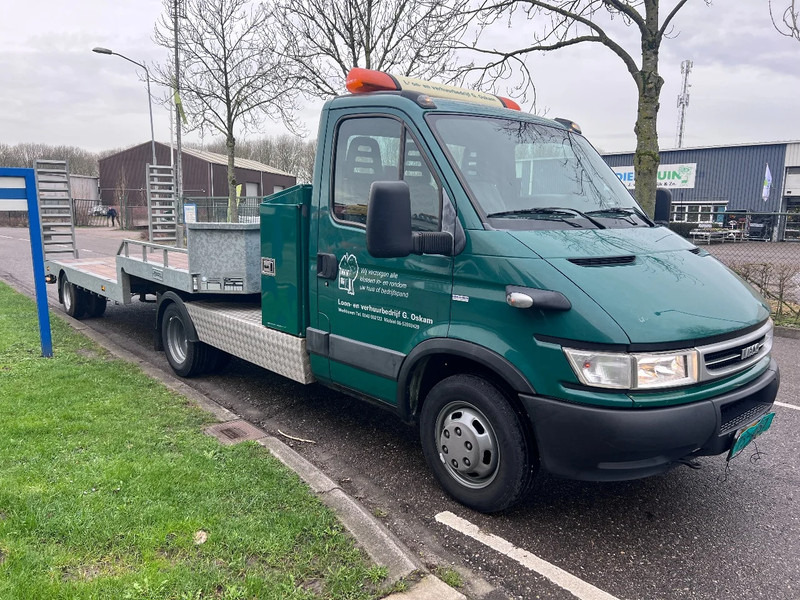 Iveco Daily 40 C17 + VELDHUIZEN 2019 YEAR! - Sattelzugmaschine: das Bild 2 Iveco Daily 40 C17 + VELDHUIZEN 2019 YEAR! - Sattelzugmaschine: das Bild 2