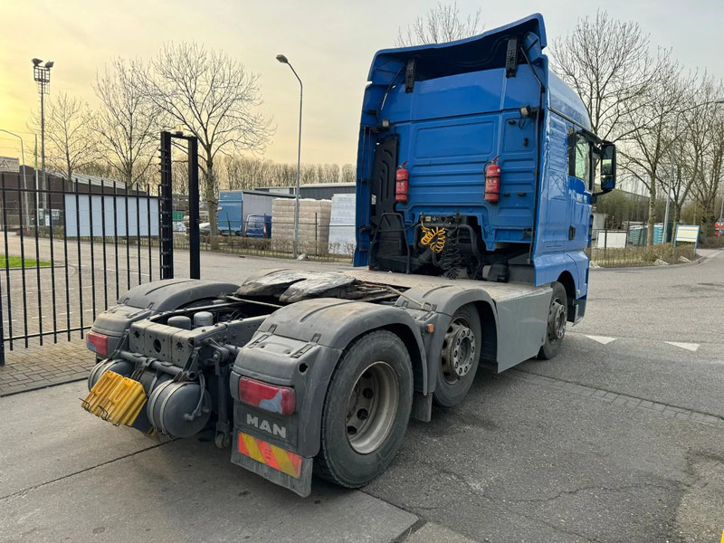 MAN TGX 26.460 6X2 EURO 6 - Sattelzugmaschine: das Bild 4 MAN TGX 26.460 6X2 EURO 6 - Sattelzugmaschine: das Bild 4