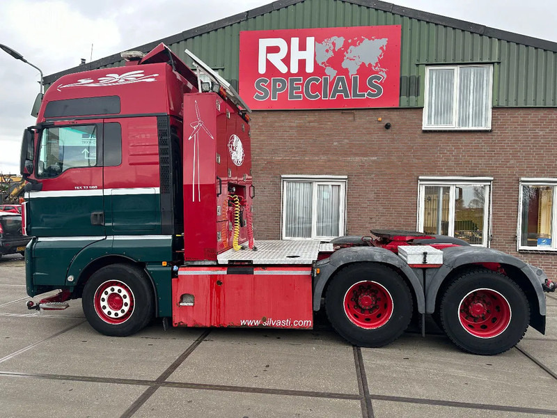 MAN TGX 33.560 6X4 ONLY 290400 KM, 113 TON - Sattelzugmaschine: das Bild 1 MAN TGX 33.560 6X4 ONLY 290400 KM, 113 TON - Sattelzugmaschine: das Bild 1