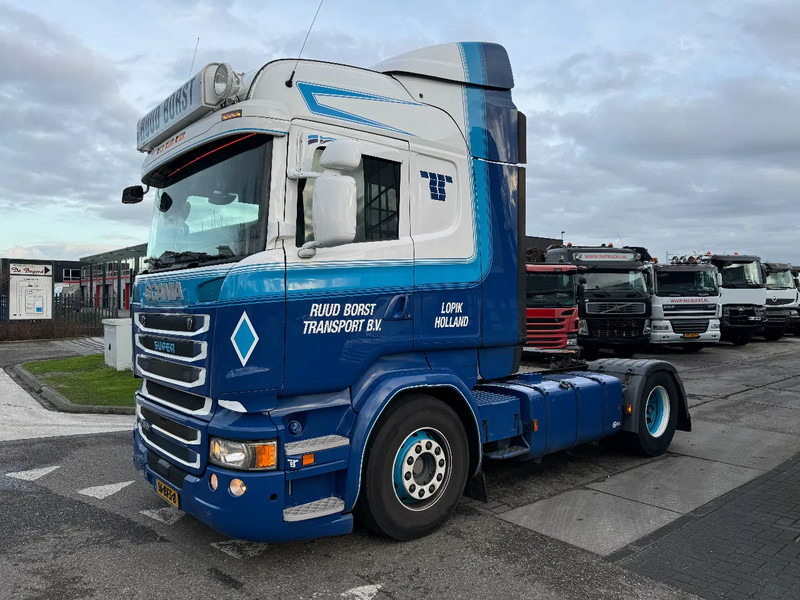 Scania R410 4X2 EURO 6 SPECIAL INTERIOR - Sattelzugmaschine: das Bild 1 Scania R410 4X2 EURO 6 SPECIAL INTERIOR - Sattelzugmaschine: das Bild 1