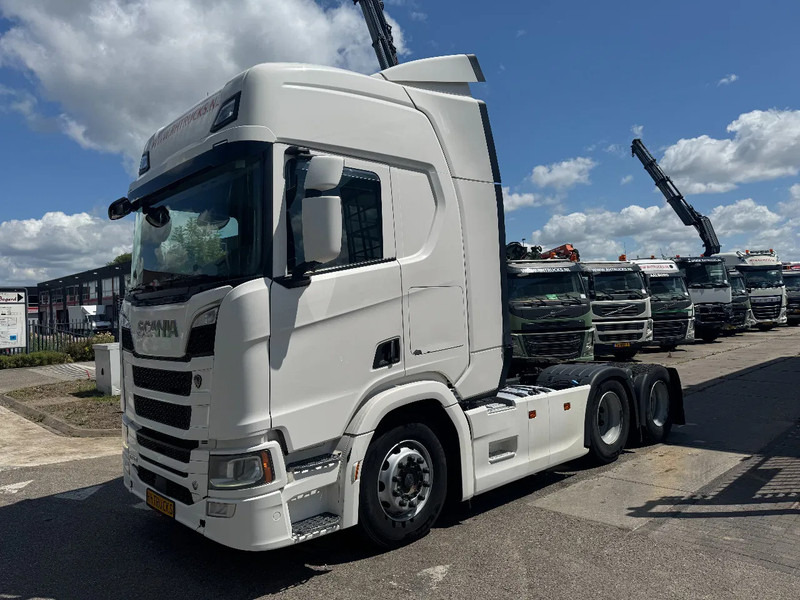 Scania R520 V8 NGS 6X4 EURO 6 - Sattelzugmaschine: das Bild 1 Scania R520 V8 NGS 6X4 EURO 6 - Sattelzugmaschine: das Bild 1