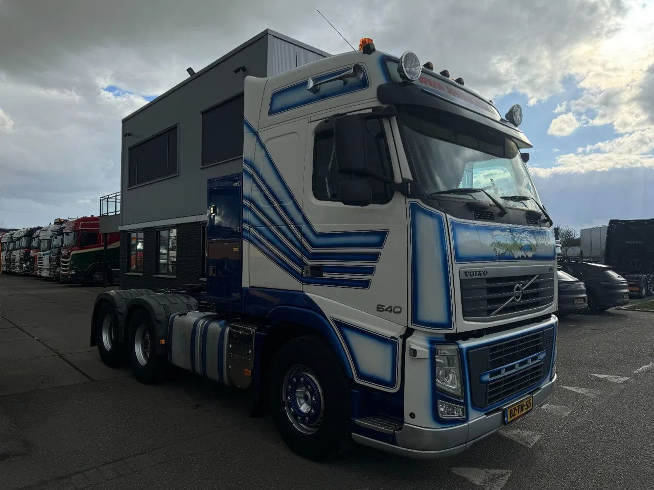 Volvo FH 540 6X2 - EURO 5 + BIG AXLE + LIFTING AXLE - Sattelzugmaschine: das Bild 3 Volvo FH 540 6X2 - EURO 5 + BIG AXLE + LIFTING AXLE - Sattelzugmaschine: das Bild 3