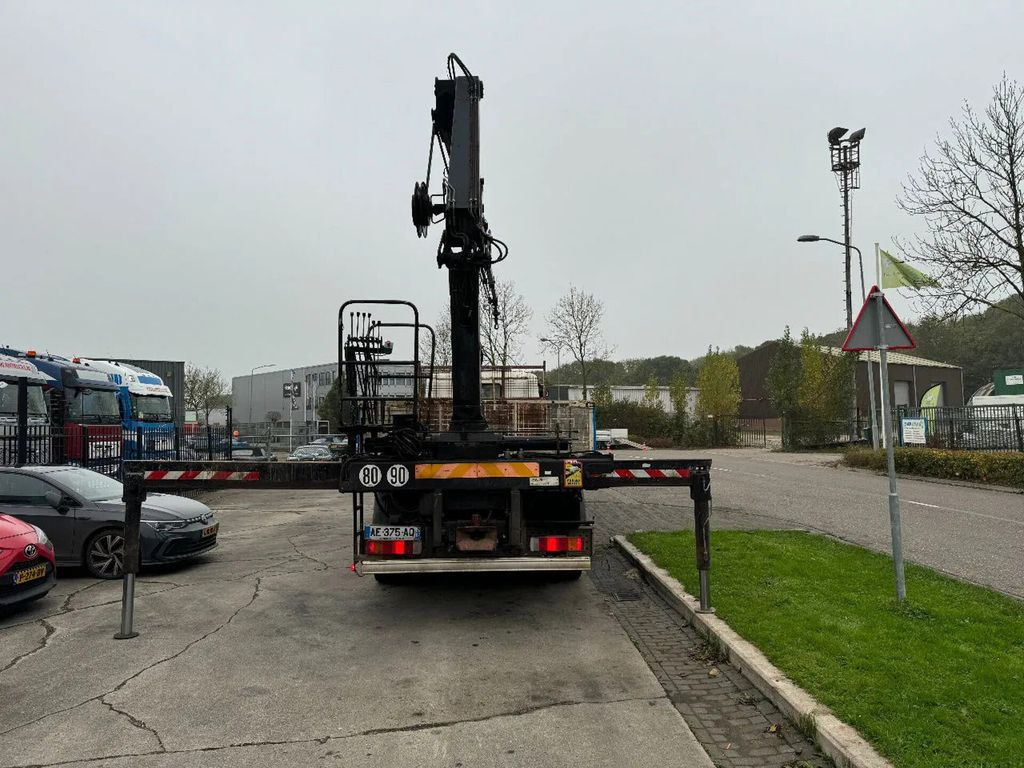 Scania P124-360 6X4 EURO 2 HIAB 200 C-5 ALL 2000 - Autokran, Pritsche LKW: das Bild 5 Scania P124-360 6X4 EURO 2 HIAB 200 C-5 ALL 2000 - Autokran, Pritsche LKW: das Bild 5