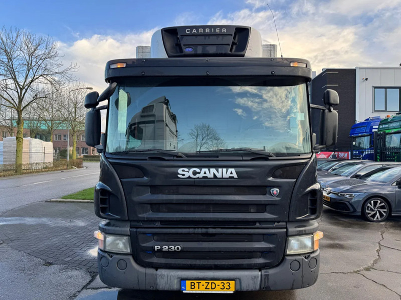 Scania P230 4X2 - EURO 4 + CARRIER SUPRA 950 MT + DHOLLANDIA LIFT - Kühlkoffer LKW: das Bild 2 Scania P230 4X2 - EURO 4 + CARRIER SUPRA 950 MT + DHOLLANDIA LIFT - Kühlkoffer LKW: das Bild 2