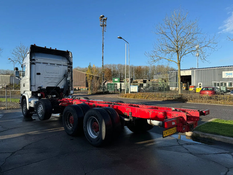 Scania R730 V8 8X4 EURO 6 BIG AXLES - Fahrgestell LKW: das Bild 5 Scania R730 V8 8X4 EURO 6 BIG AXLES - Fahrgestell LKW: das Bild 5