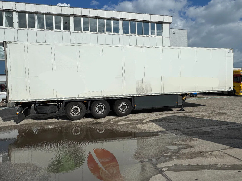 Schmitz Cargobull SCB*S3B THERMO KING SLX 300E TÜV TILL 03-2026 - Kühlkoffer Auflieger: das Bild 5 Schmitz Cargobull SCB*S3B THERMO KING SLX 300E TÜV TILL 03-2026 - Kühlkoffer Auflieger: das Bild 5
