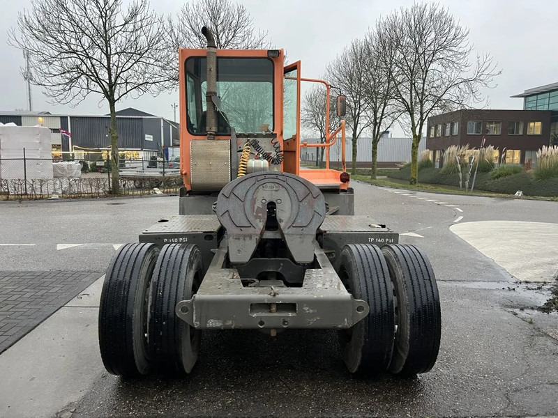 Terberg YT 222 YT222 - Terminaltraktor: das Bild 5 Terberg YT 222 YT222 - Terminaltraktor: das Bild 5