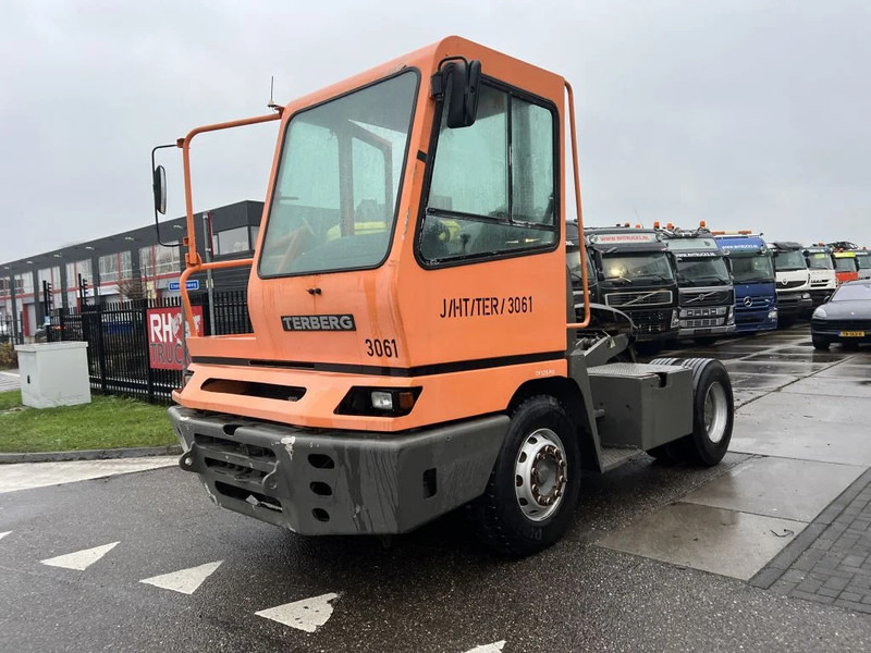 Terberg YT 222 YT222 - Terminaltraktor: das Bild 1 Terberg YT 222 YT222 - Terminaltraktor: das Bild 1