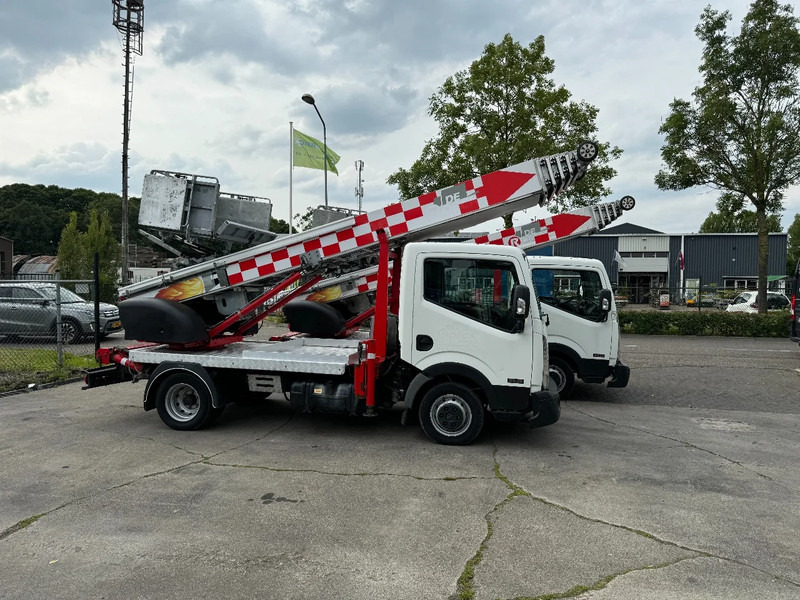 Nissan 3X UNIT CABSTAR 35.13 EURO 6 + LIFT 25 METER + REMOTE CONTROL - Transporter: das Bild 3 Nissan 3X UNIT CABSTAR 35.13 EURO 6 + LIFT 25 METER + REMOTE CONTROL - Transporter: das Bild 3