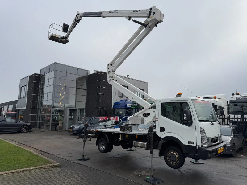 Nissan Cabstar 35.12 + ISOLI 21 METER AERIAL PLATFORM - Transporter: das Bild 3 Nissan Cabstar 35.12 + ISOLI 21 METER AERIAL PLATFORM - Transporter: das Bild 3