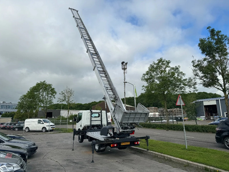 Nissan Cabstar 35.13 EURO 6 + LIFT 25 METER + REMOTE CONTROL - Transporter: das Bild 3 Nissan Cabstar 35.13 EURO 6 + LIFT 25 METER + REMOTE CONTROL - Transporter: das Bild 3