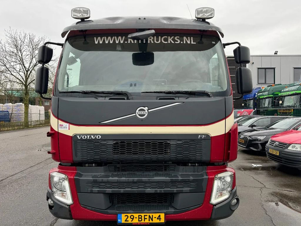 Volvo FE 280 4X2 BOX DHOLLANDIA LIFT TÜV TILL 01-2026 - Koffer LKW: das Bild 2 Volvo FE 280 4X2 BOX DHOLLANDIA LIFT TÜV TILL 01-2026 - Koffer LKW: das Bild 2