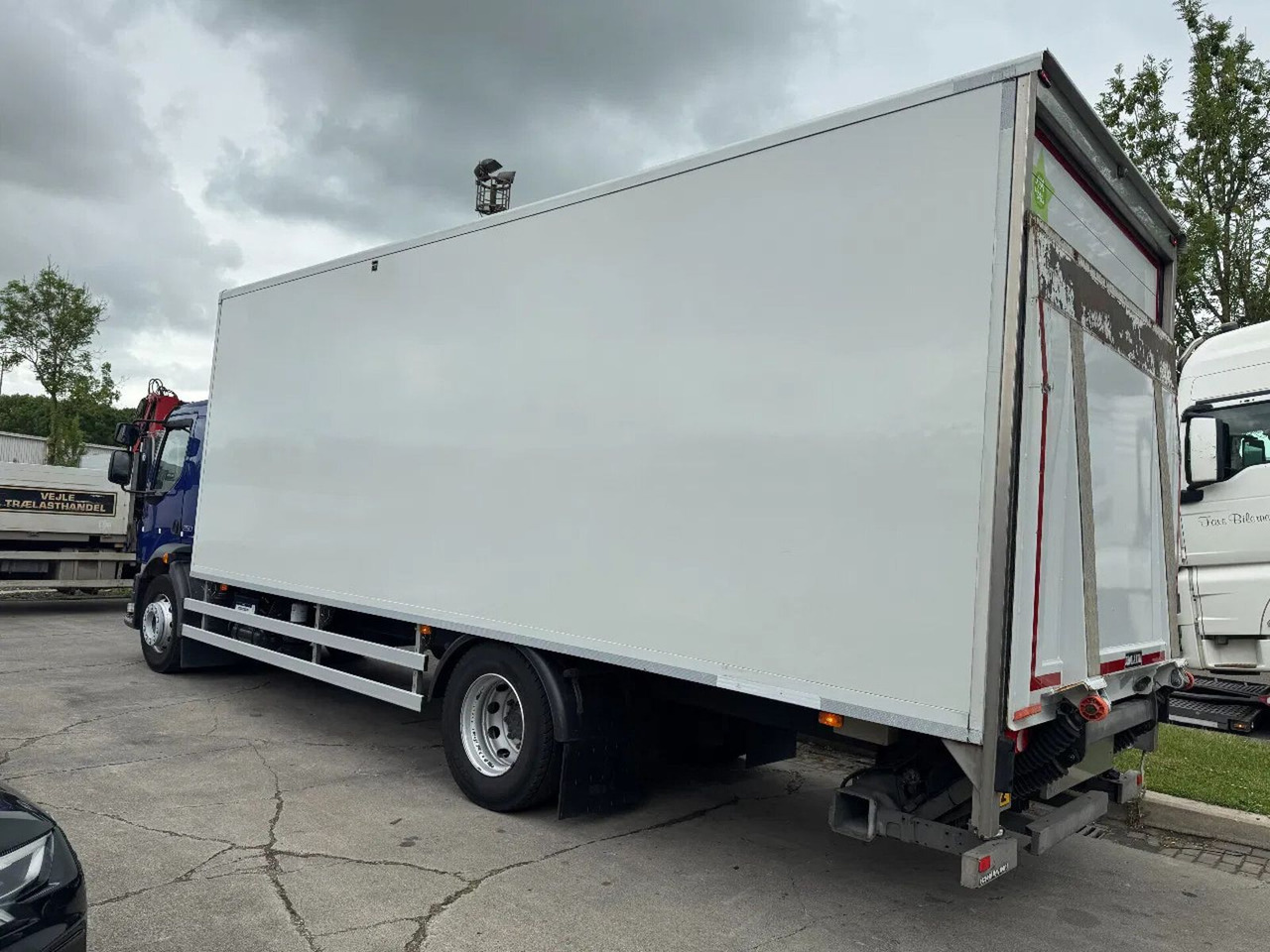Volvo FL 250 4X2 EURO 6 DHOLLANDIA LIFT + CARGOLOCK TÜ - Koffer LKW: das Bild 5 Volvo FL 250 4X2 EURO 6 DHOLLANDIA LIFT + CARGOLOCK TÜ - Koffer LKW: das Bild 5
