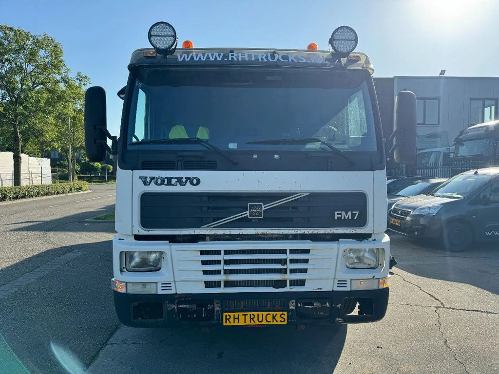 Pritsche LKW, Autokran Volvo FM 7.290 4X2 EURO 2 + PM 22SP5 + REMOTE CONTROL: das Bild 11
