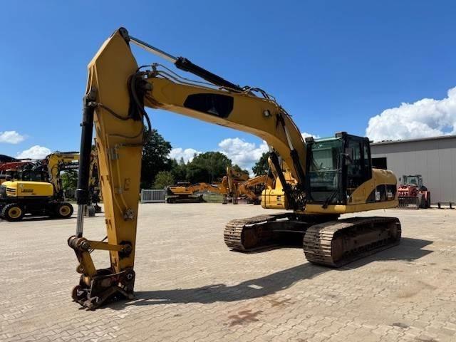CAT 323 D L - Kettenbagger: das Bild 3 CAT 323 D L - Kettenbagger: das Bild 3