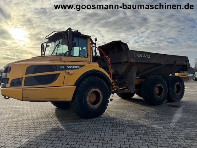 Volvo A 25 G - Knickgelenkter Dumper: das Bild 2 Volvo A 25 G - Knickgelenkter Dumper: das Bild 2