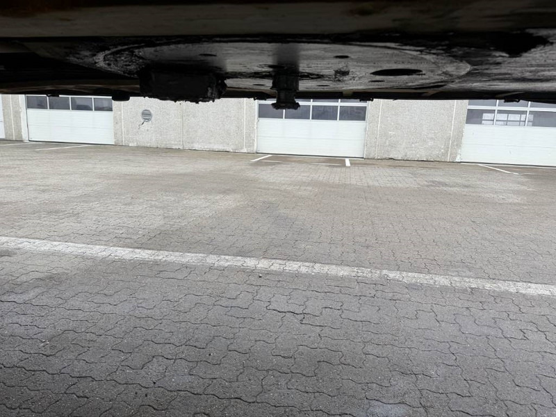 Planenauflieger Fliegl Curtainsider / Planenauflieger / Gardin: das Bild 9