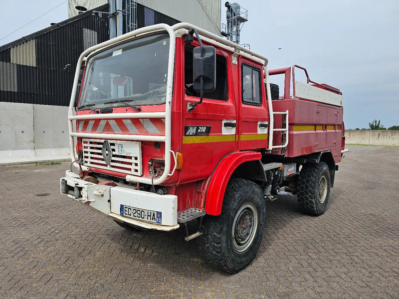 Renault M210 Arbois 3500L - Hydraulic winch - Feuerwehrfahrzeug: das Bild 1 Renault M210 Arbois 3500L - Hydraulic winch - Feuerwehrfahrzeug: das Bild 1