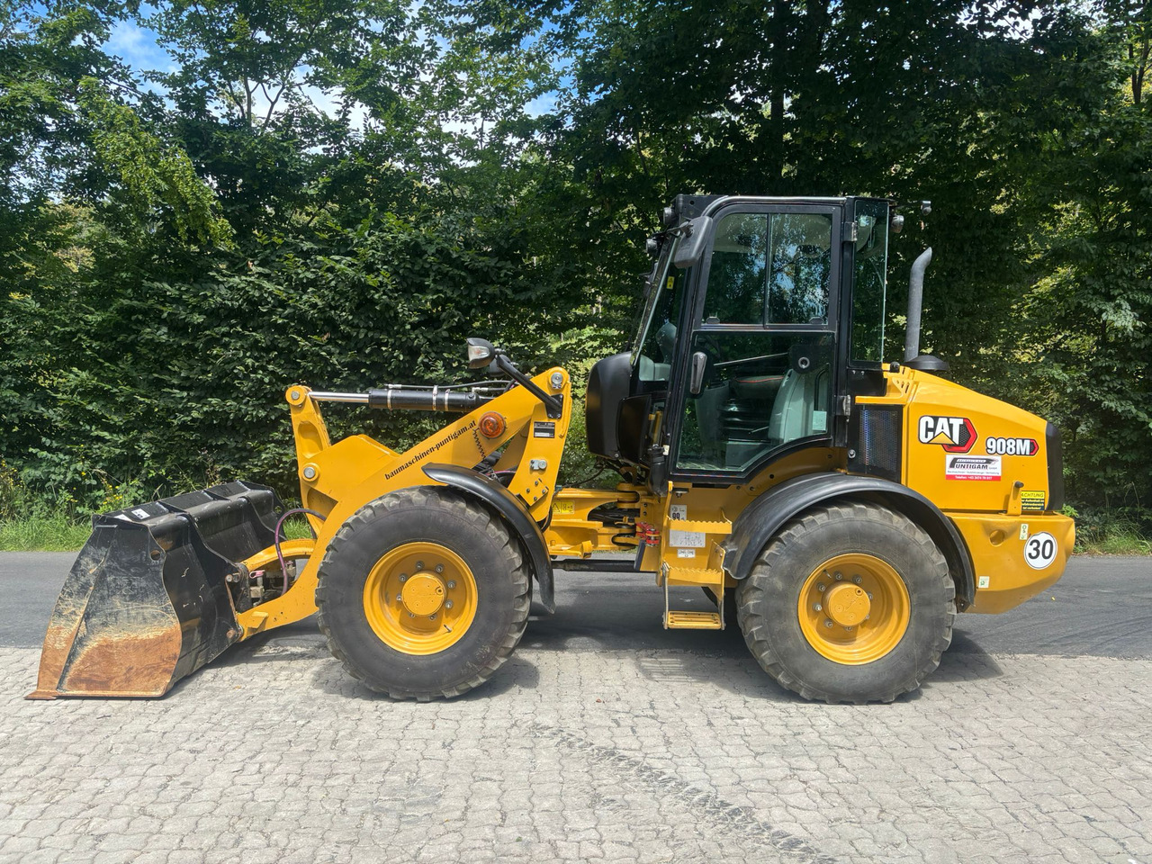 CATERPILLAR 908 M - Radlader: das Bild 1 CATERPILLAR 908 M - Radlader: das Bild 1
