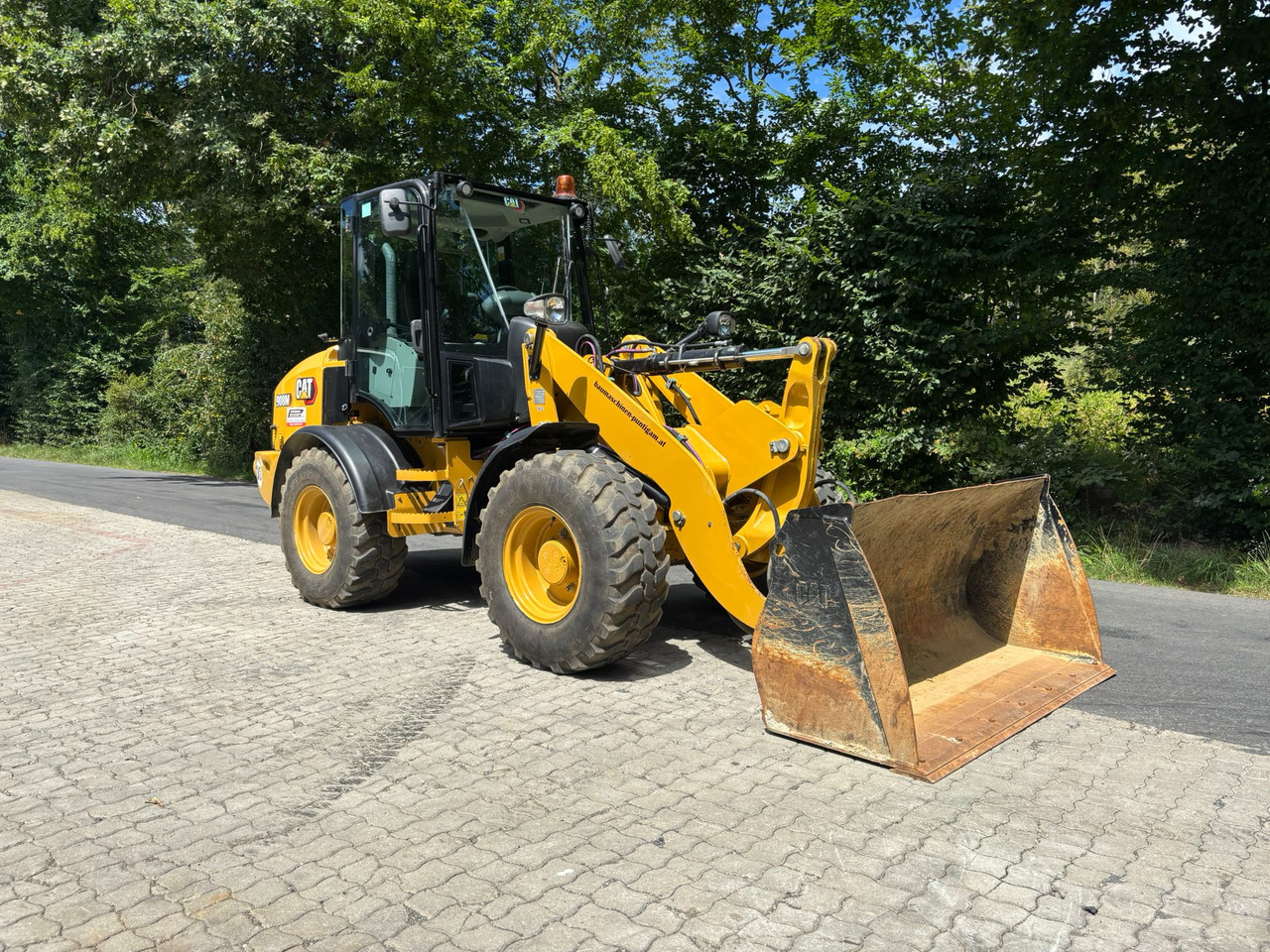 CATERPILLAR 908 M - Radlader: das Bild 4 CATERPILLAR 908 M - Radlader: das Bild 4