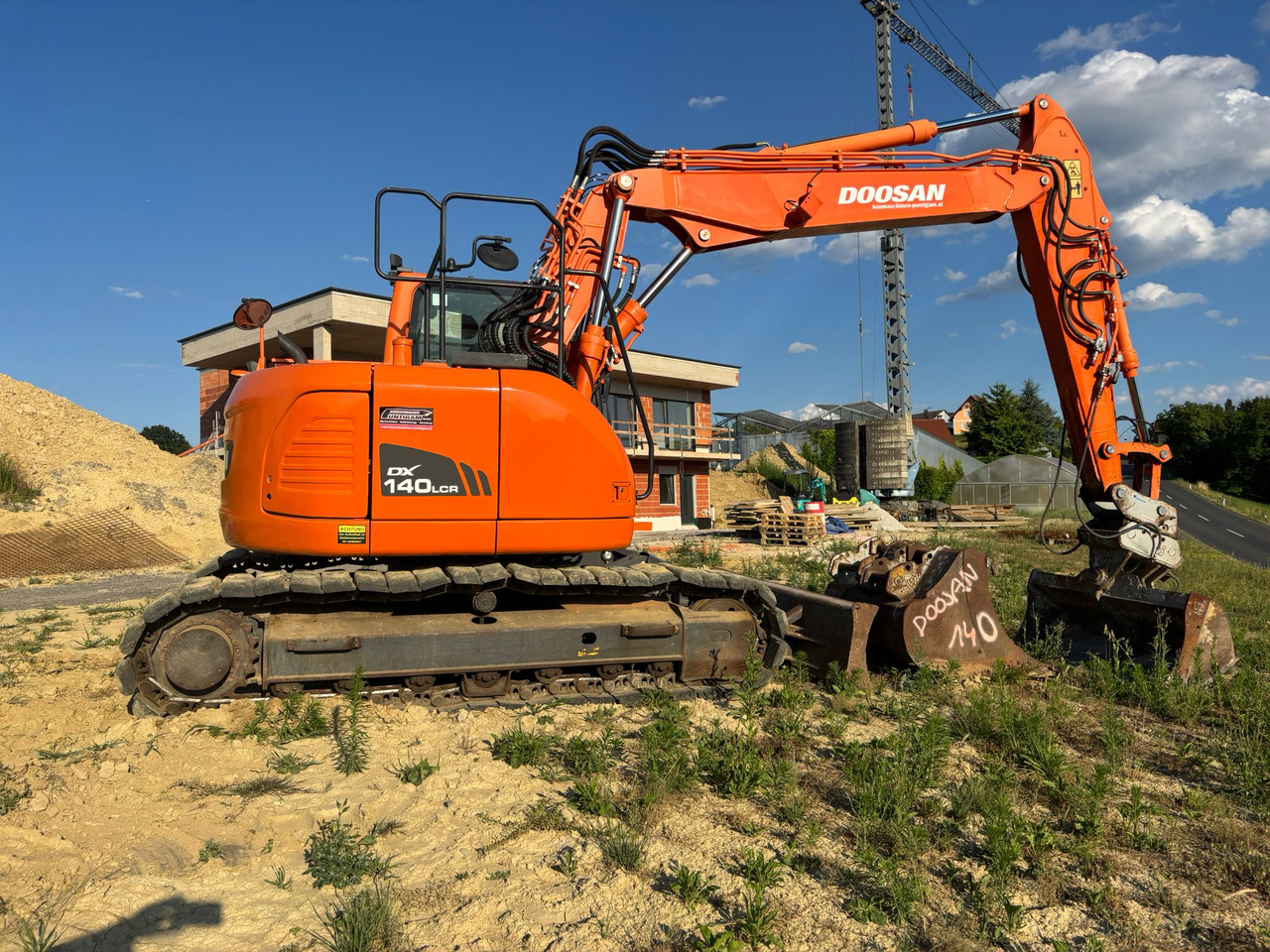 DOOSAN DX 140 LCR-3 - Kettenbagger: das Bild 2 DOOSAN DX 140 LCR-3 - Kettenbagger: das Bild 2