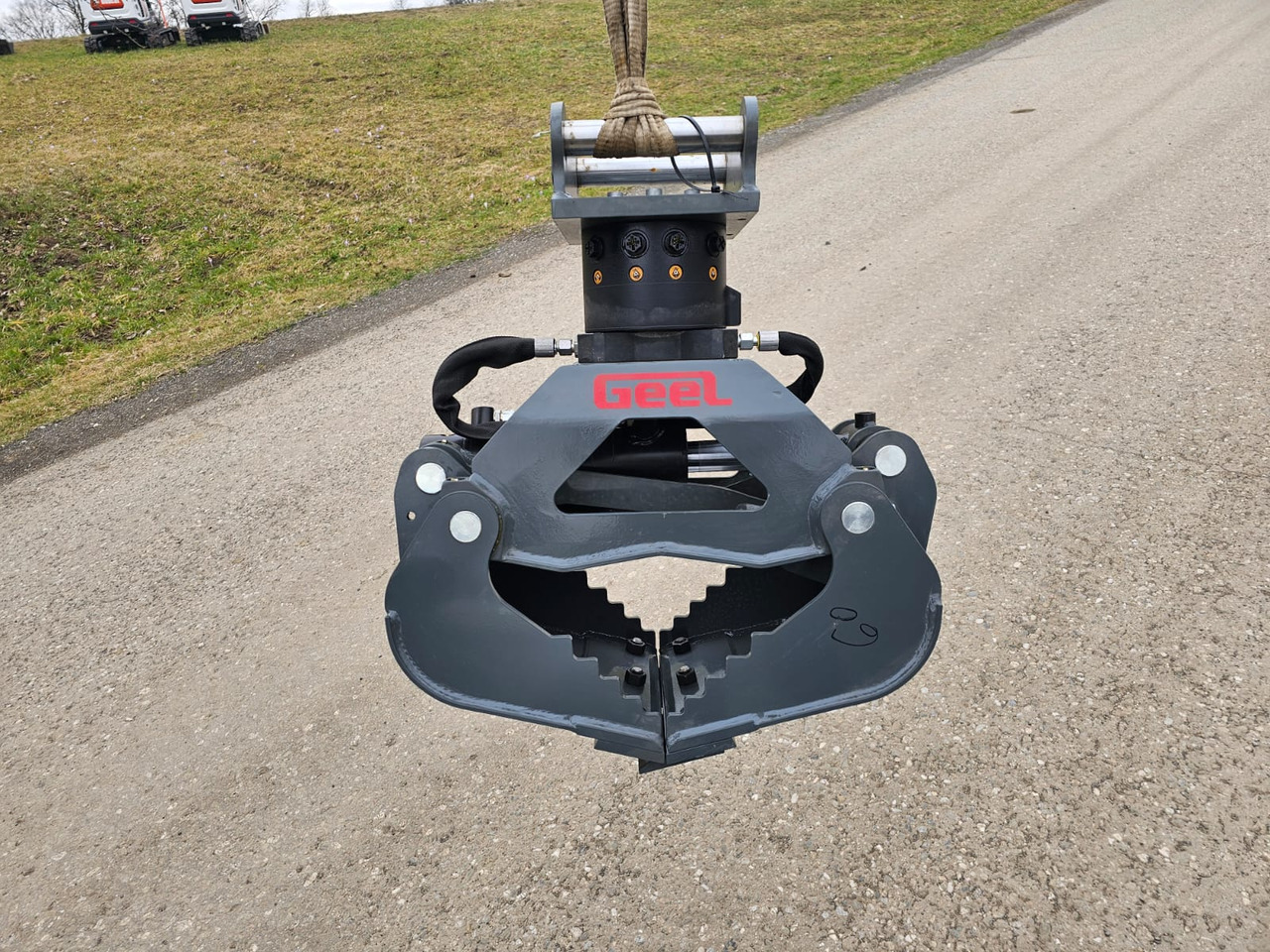 Geel UG02 - Greifer für Minibagger: das Bild 1 Geel UG02 - Greifer für Minibagger: das Bild 1
