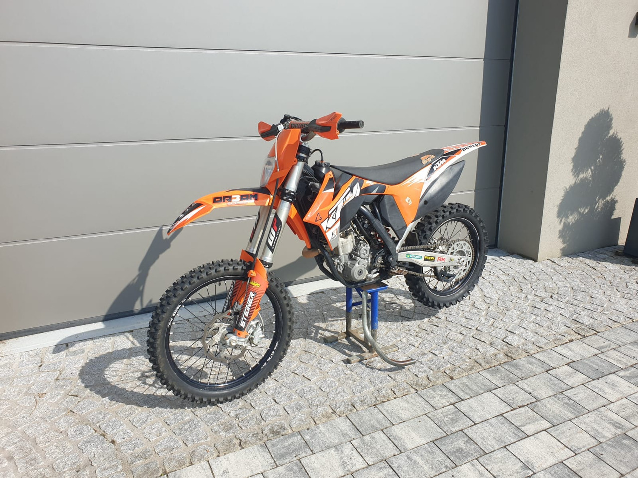 KTM 350 - Motorrad: das Bild 3 KTM 350 - Motorrad: das Bild 3