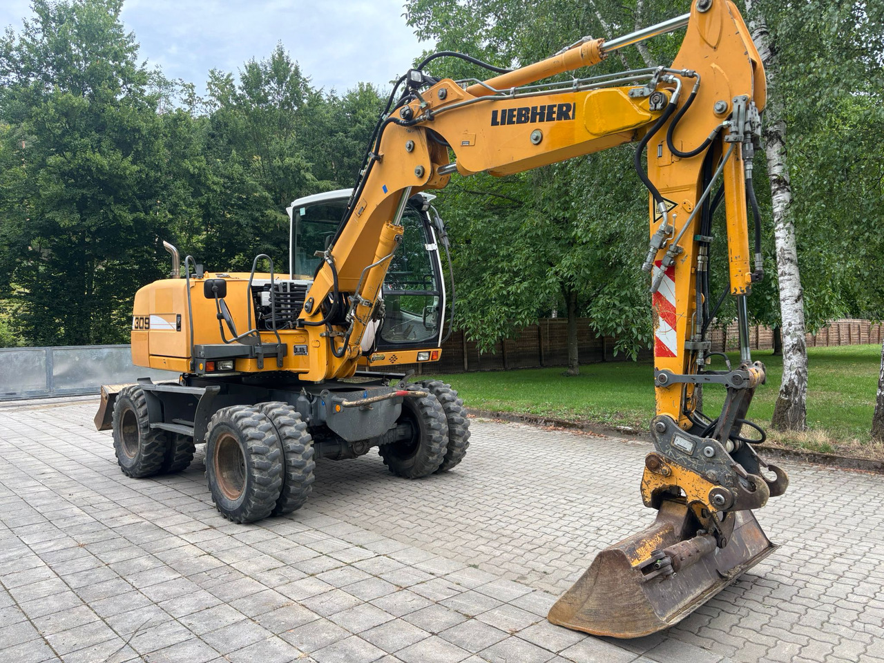 LIEBHERR A 309 Litronic - Mobilbagger: das Bild 4 LIEBHERR A 309 Litronic - Mobilbagger: das Bild 4
