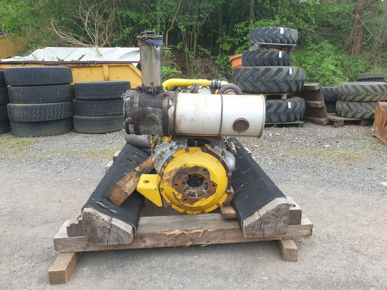 Mitsubishi - Motor für Kettenbagger: das Bild 3 Mitsubishi - Motor für Kettenbagger: das Bild 3