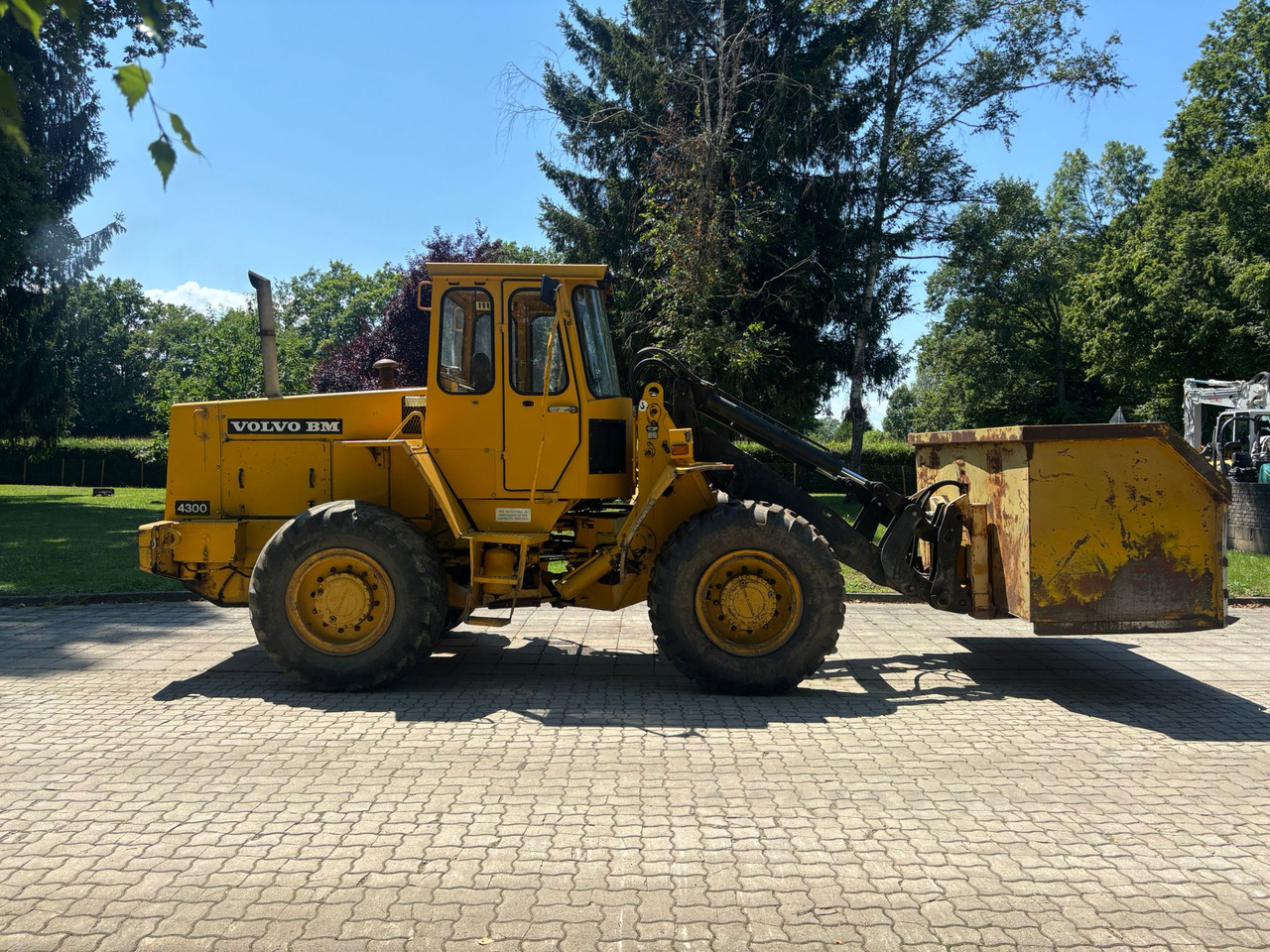 VOLVO BM 4300 - Radlader: das Bild 2 VOLVO BM 4300 - Radlader: das Bild 2