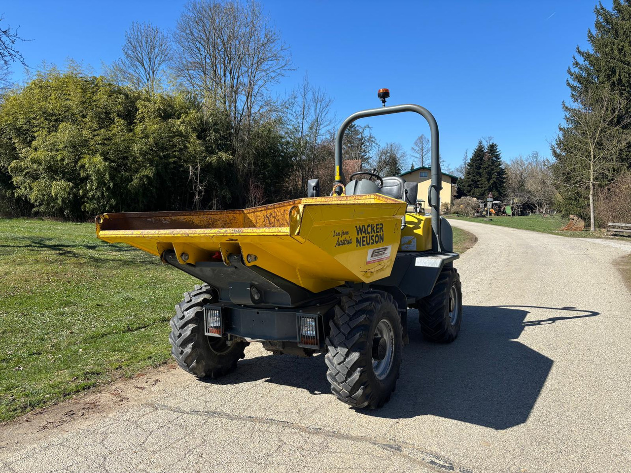 WACKER NEUSON 3001 - Mini-Kipper: das Bild 5 WACKER NEUSON 3001 - Mini-Kipper: das Bild 5