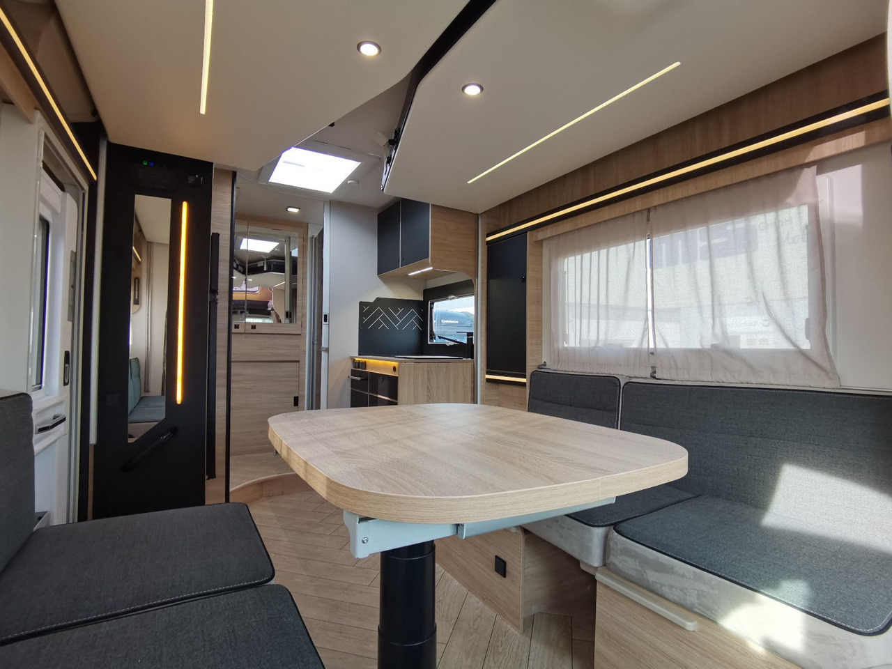 Chausson 630 TITANIUM / MODELL 2026 / EINZELHUBBETTEN - Teilintegriertes Wohnmobil: das Bild 5 Chausson 630 TITANIUM / MODELL 2026 / EINZELHUBBETTEN - Teilintegriertes Wohnmobil: das Bild 5