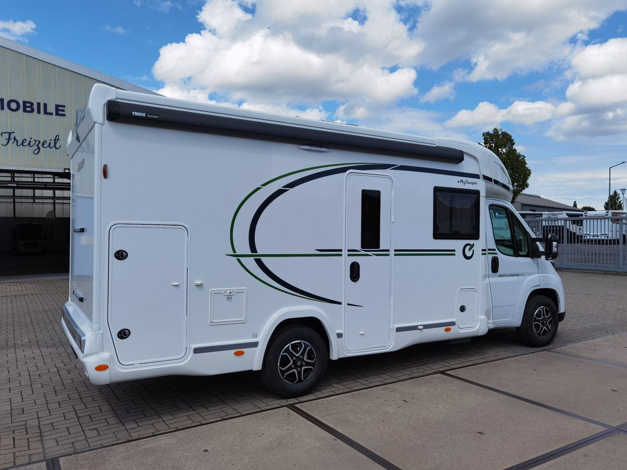 Chausson 640 ULTIMATE / -2026- / XXL- HUBBETT & RAUMBAD - Teilintegriertes Wohnmobil: das Bild 4 Chausson 640 ULTIMATE / -2026- / XXL- HUBBETT & RAUMBAD - Teilintegriertes Wohnmobil: das Bild 4