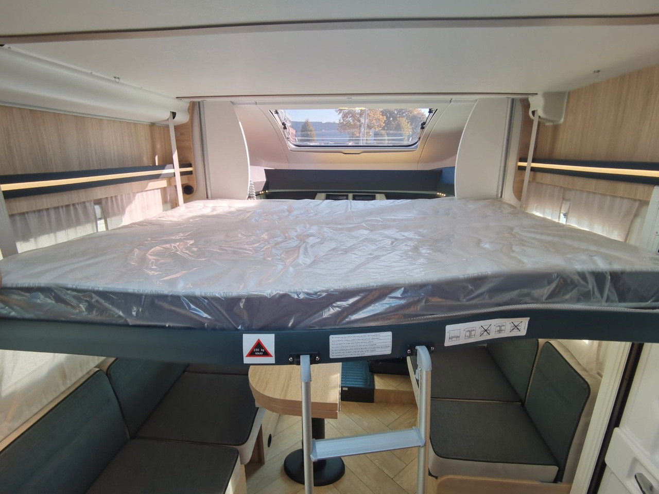 Teilintegriertes Wohnmobil Chausson 650 TITANIUM / - 2026 - / 165PS - 8G. / HUBBETT: das Bild 14