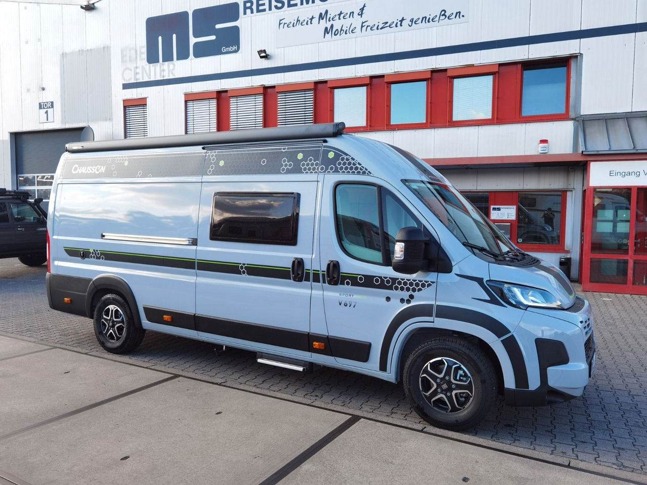 Camper Van Chausson V697 SPORT LINE / 8G - AUTOMATIK / EINZELBETTEN: das Bild 9