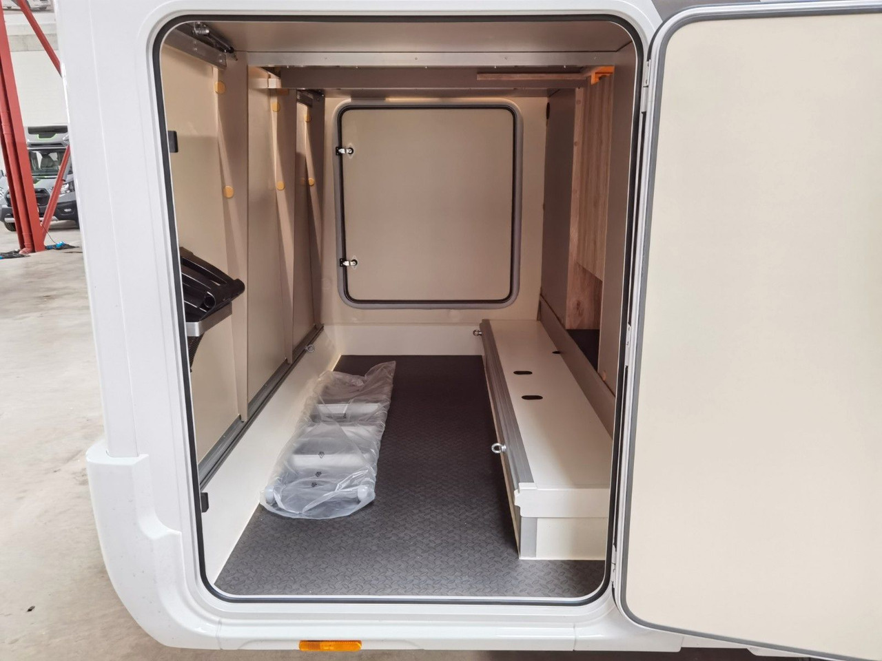Teilintegriertes Wohnmobil Eura Mobil PROFILA T 695 EB /-2025-/ MONDIAL / EINZELBETTEN: das Bild 11